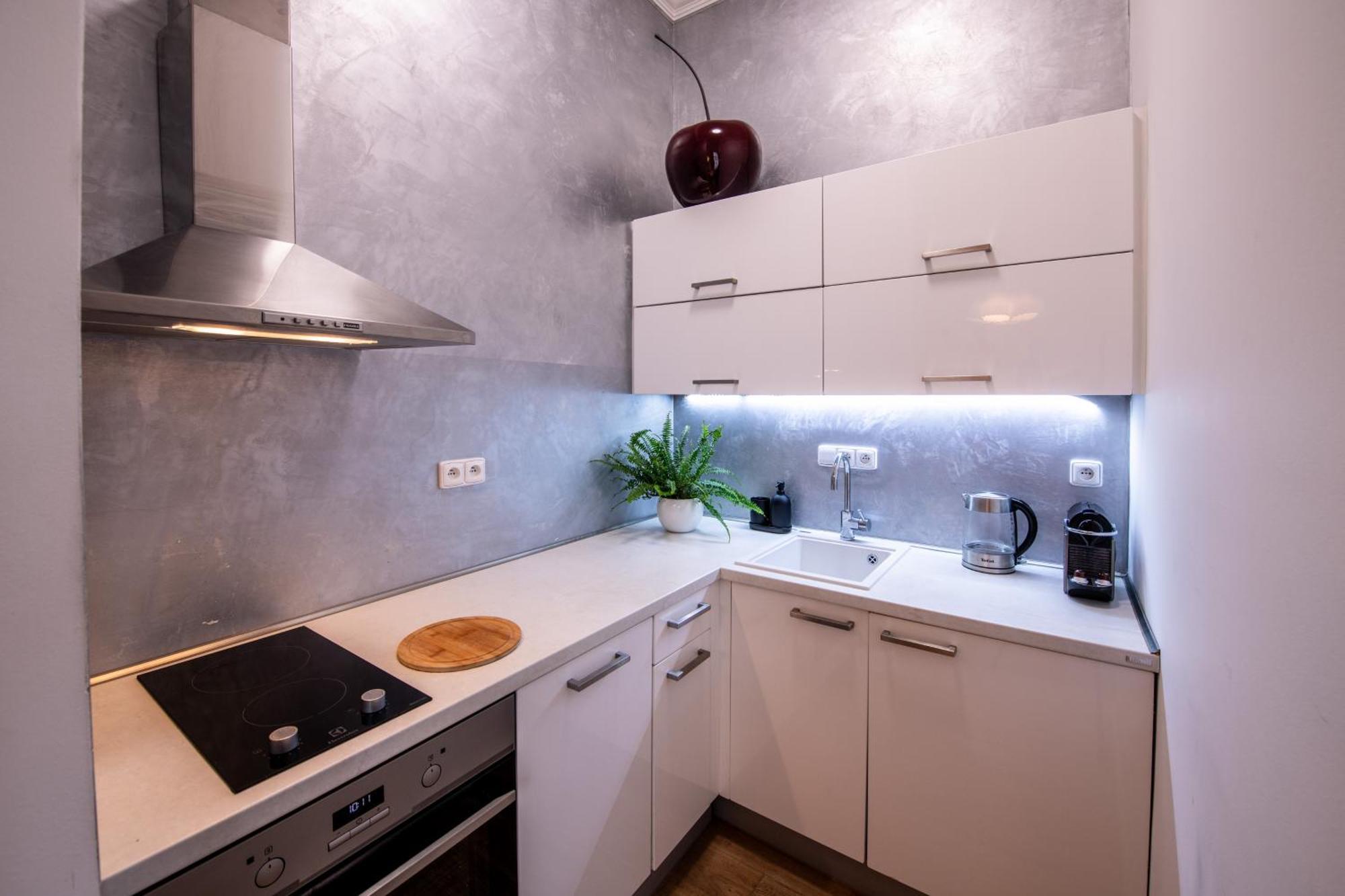Modern Downtown Apt - Renovated, On Ideal Location Prague Luaran gambar