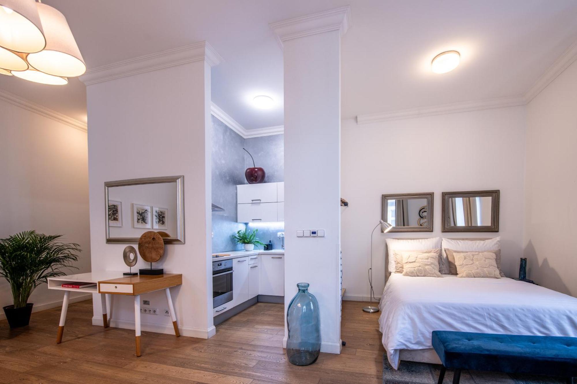 Modern Downtown Apt - Renovated, On Ideal Location Prague Luaran gambar